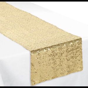10 Sequins gold runners